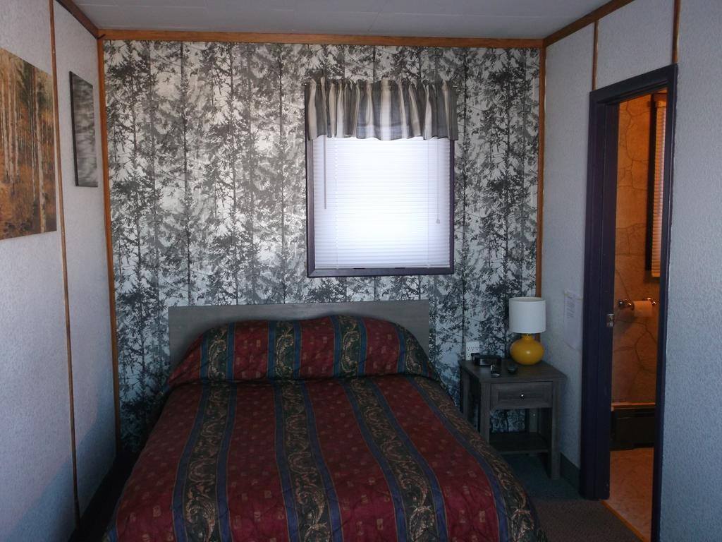Haileybury Beach Motel Номер фото